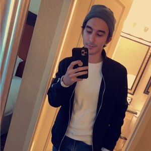 Meet your Posher, Noah